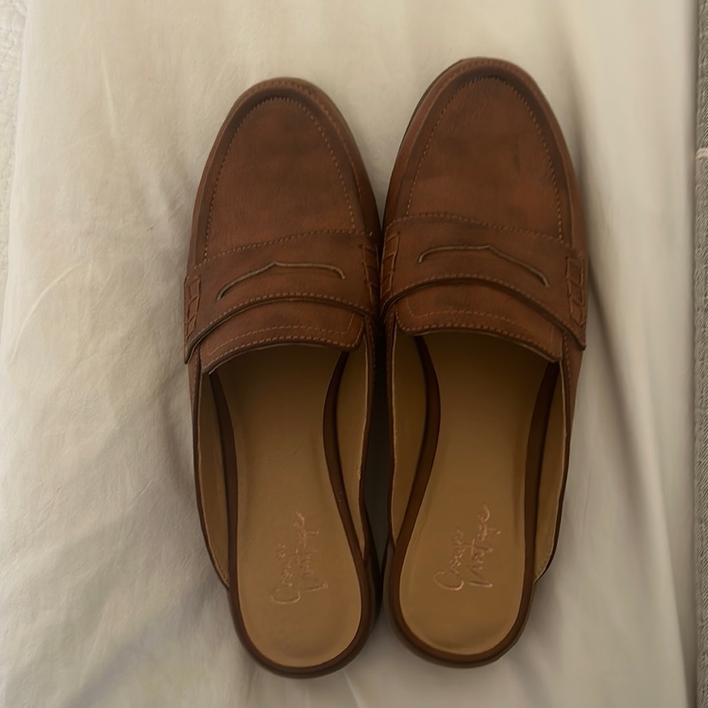 Crown Vintage brown mules